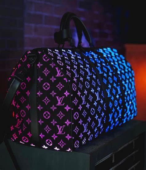 lv colour changing bag